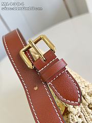 Louis Vuitton M14304 Hills Pochette size bag 11x6x18cm - 2