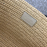Valentino Garavani Viva Superstar Small Shopping Bag In Raffia beige size 26x18x7cm - 4