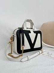 Valentino Garavani Viva Superstar Small Duffle Bag white size 23x16x8cm - 6