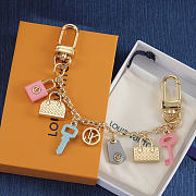 Louis Vuitton Keychain -03 - 5