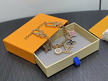 Louis Vuitton Keychain -06