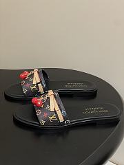 LV x TM Lily Flat Mule black - 5