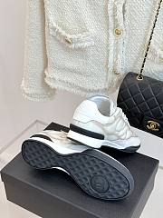 Chanel sneaker Logo - 3