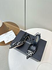 Chanel logo heels black - 6