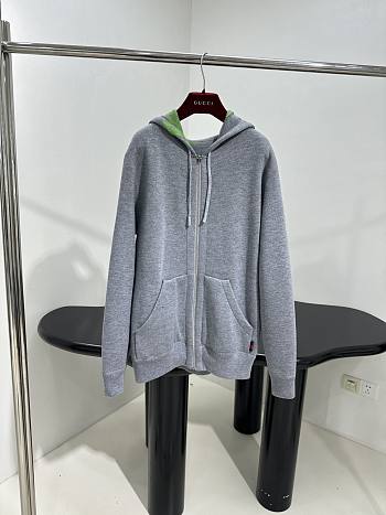 Gucci hoodie gray