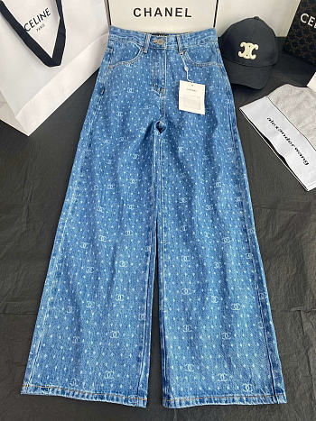 Chanel Long jeans