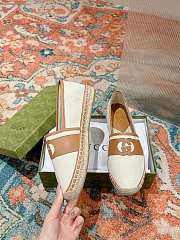 Gucci Men's GG denim espadrilles in beige - 5