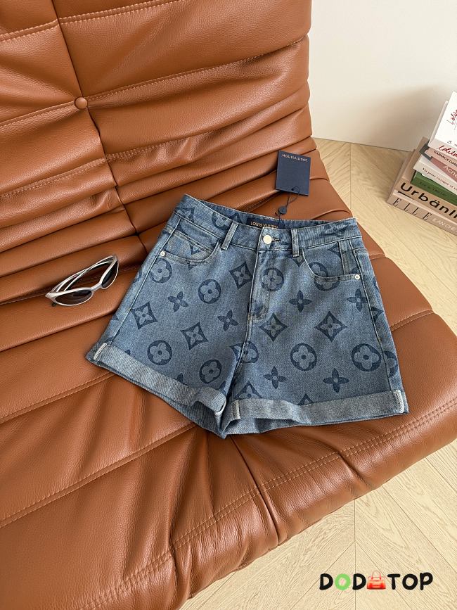 LV women's shorts  - 1