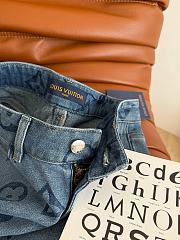 LV women's shorts  - 5