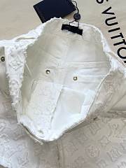 LV women's shorts white - 4