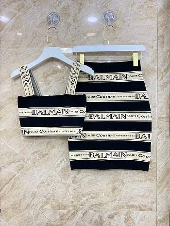 BALMAIN full set black