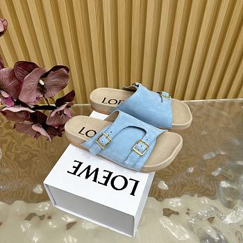 LOEWE slides bule