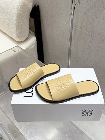 LOEWE Slide (Soft Calf) beige