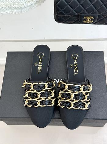 Chanel Slide logo - 01
