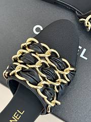 Chanel Slide logo - 01 - 5