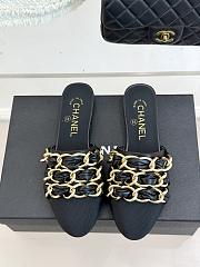 Chanel Slide logo - 01 - 3