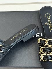 Chanel Slide logo - 01 - 2
