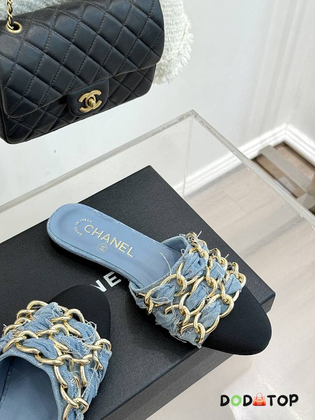 Chanel Slide logo blue - 02 - 1