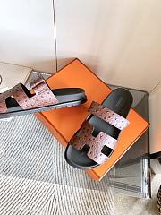 Hermes Cyprus sandals Ostrich leather red - 5