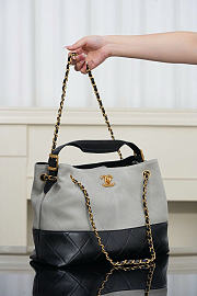 Chanel crossbody bag size 36x24x12 cm - 4