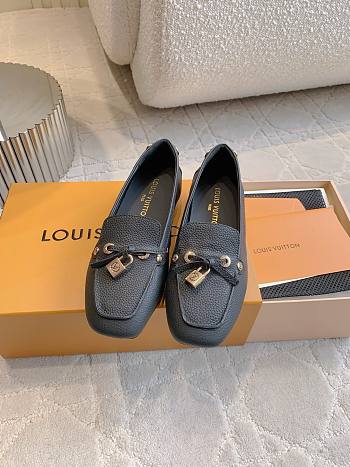 Louis Vuitton Flore Car Shoe calfskin black