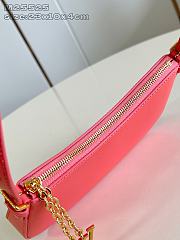 Louis Vuitton M25784 Pochette LV Bloom coral pink bag size 23 x 10 x 4 cm - 2