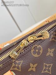 Louis Vuitton speedy soft 30 Boho bag size  21 x 17 x 30 cm - 3