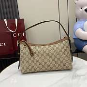 GG Emblem medium shoulder brown bag size 30x19x10cm - 1