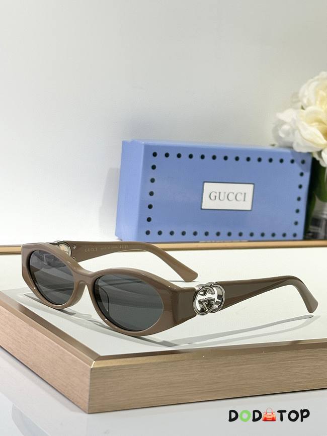 Gucci Sunglasses 23 - 1