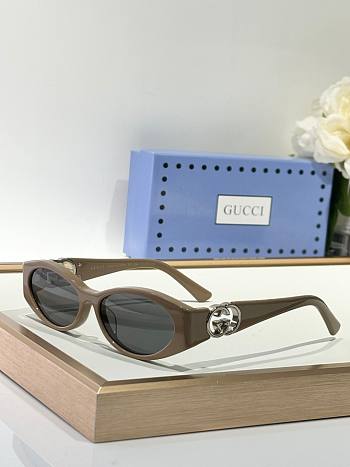 Gucci Sunglasses 23