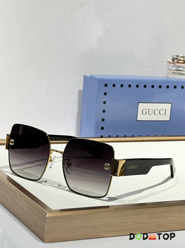 Gucci Sunglasses 27 - 1