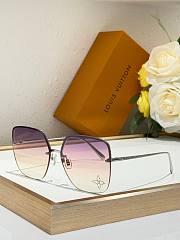 LV Sunglasses 30 - 5