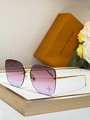 LV Sunglasses 30 - 4