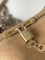 Louis Vuitton M26451 Express Travel bag size 20 x 27 x 45  - 3