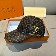LV hat - 08 - 3