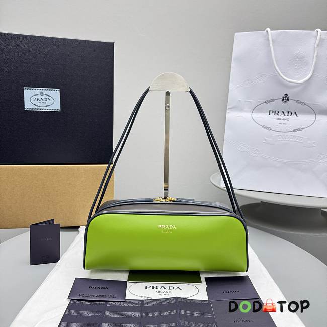 Prada Swing smooth leather shoulder green bag Size 28×12×10cm - 1