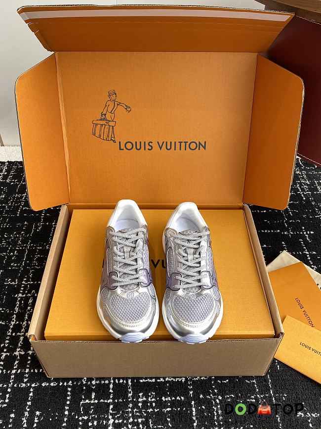 Louis Vuitton sneaker gray - 1