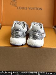 Louis Vuitton sneaker gray - 4
