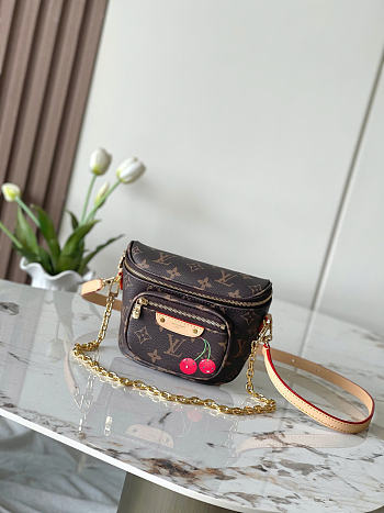 Louis Vuitton M13449 Mini Bumbag LV x TM size 17 x 12 x 9.5 cm
