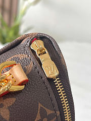 Louis Vuitton M13449 Mini Bumbag LV x TM size 17 x 12 x 9.5 cm - 6