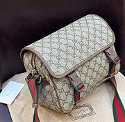 Gucci Supreme bag size 27x20x10cm - 5