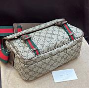 Gucci Supreme bag size 27x20x10cm - 3