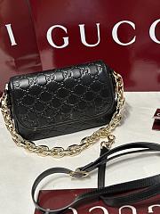 GG Emblem small shoulder bag black size 20.5x 13x 7cm - 1