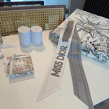 Dior scarf - 146