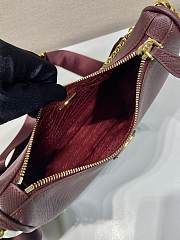 Prada Re-Edition 2005 Re-Nylon bag red size  23×17×6.5cm - 4