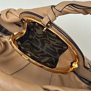 Fendi spy logo bag beige size 32x12x18cm - 6