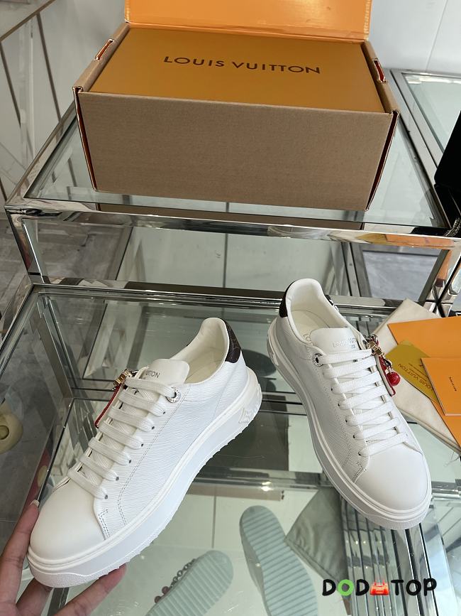 Louis Vuitton Time Out Sneaker cherry white - 1