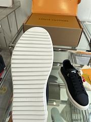 Louis Vuitton Time Out Sneaker cherry black - 6