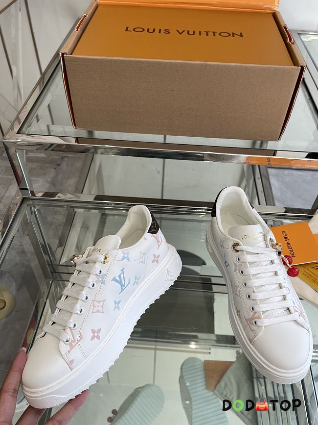 Louis Vuitton Time Out Sneaker white - 02 - 1
