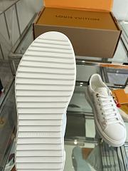Louis Vuitton Time Out Sneaker white - 02 - 5